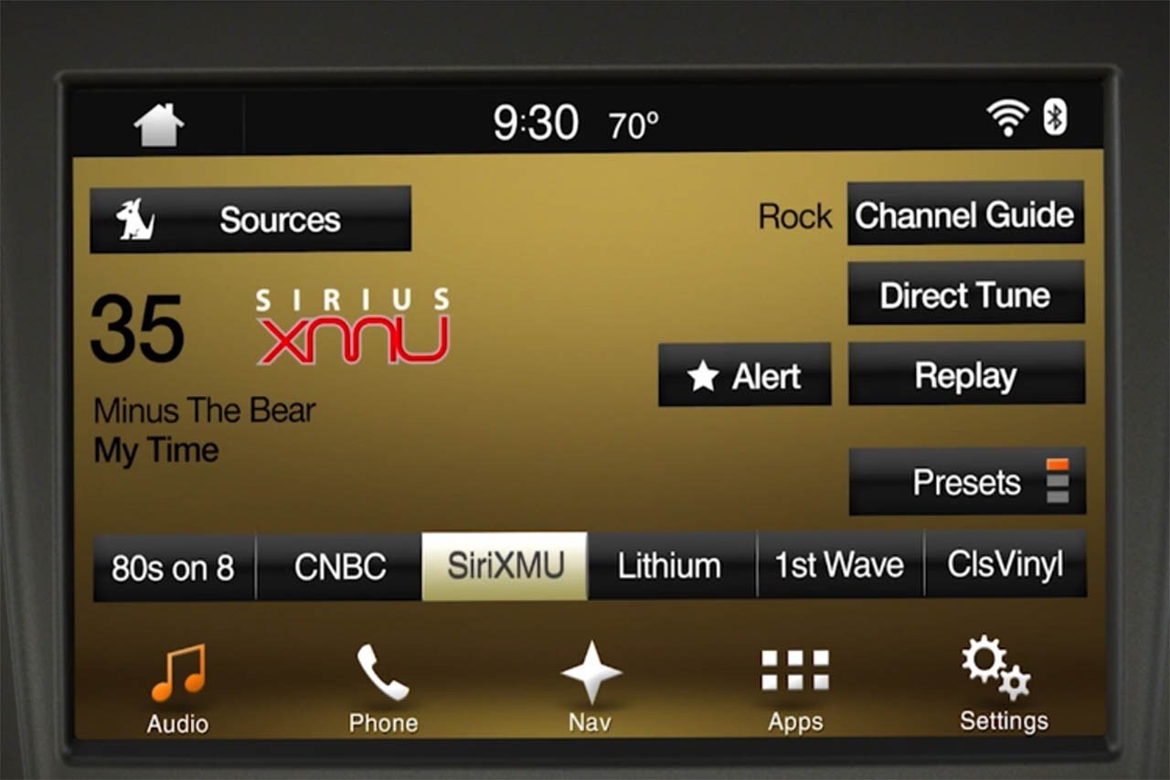 How to play and set your radio with SYNC® 3