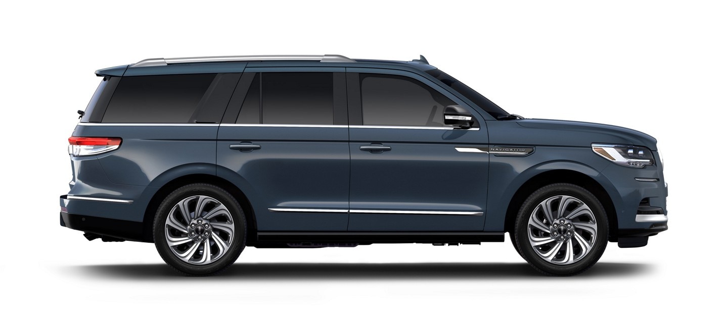 A profile of a 2024 Lincoln Navigator Reserve model in Flight Blue