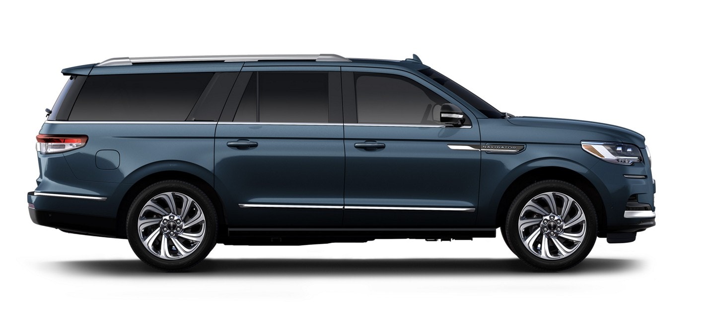 A profile of a 2024 Lincoln Navigator Reserve L model in Flight Blue