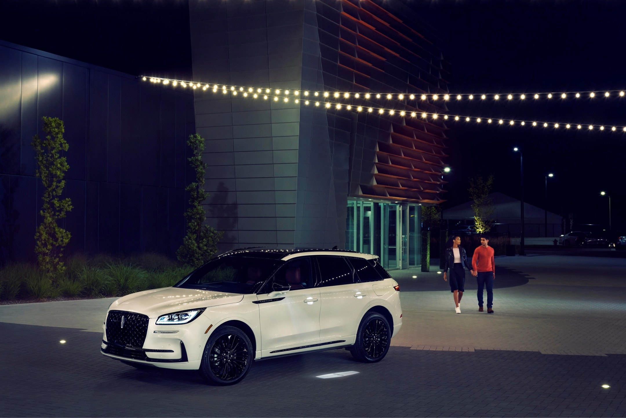 A Lincoln Vehicle parked outside a dealership..