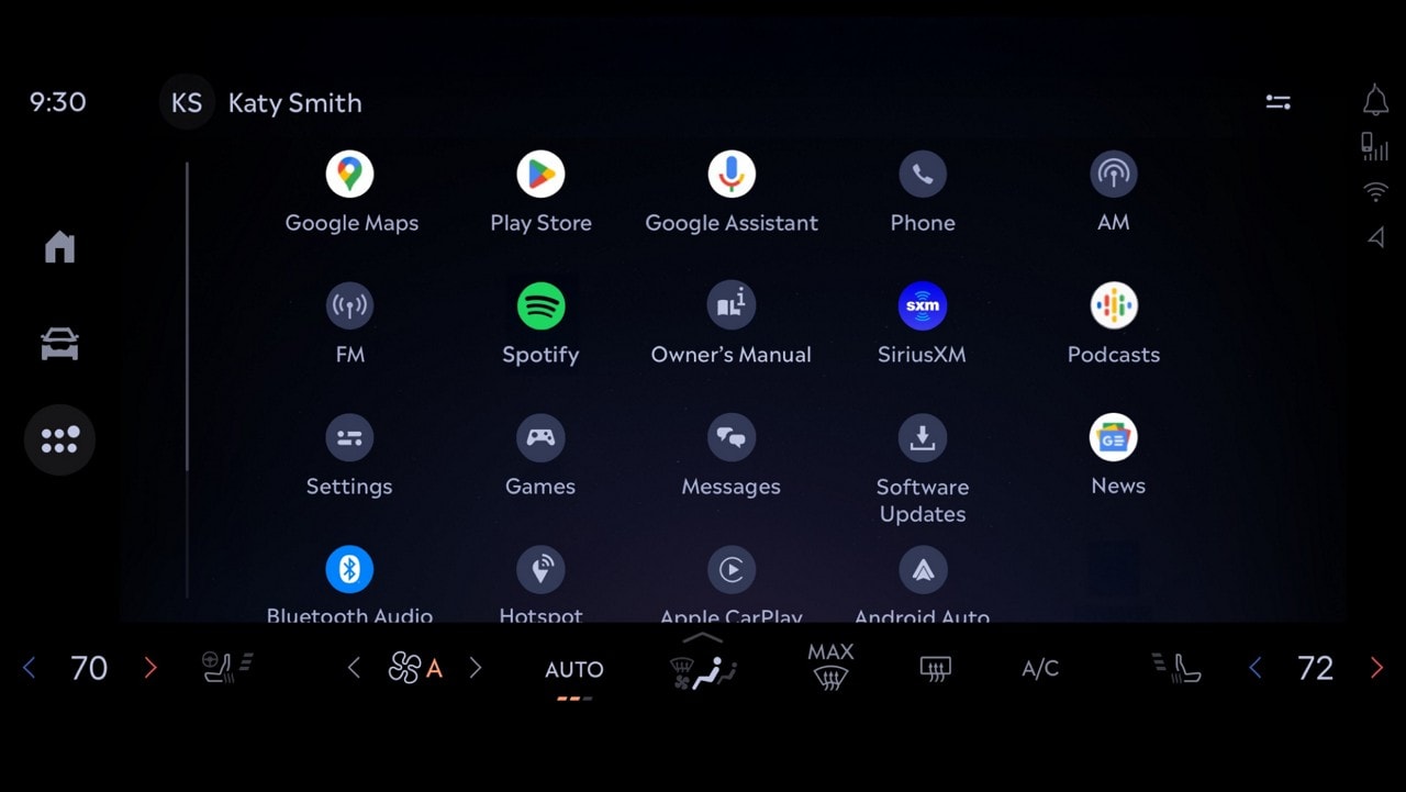 The centre-stack display of the Lincoln Nautilus® SUV shows display Amazon Prime Video, Music and Google app icons are shown on the interface.