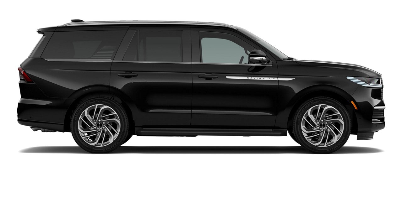 2026 Lincoln Navigator® Premiere model shown in Infinite Black Metallic