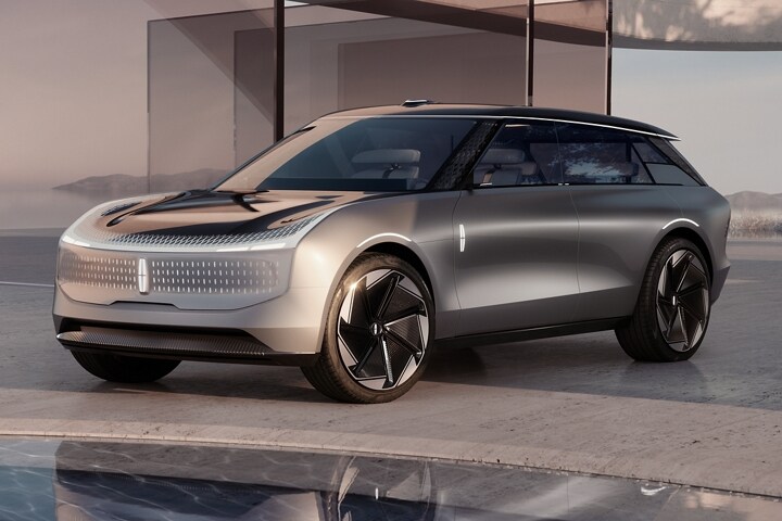 A rendering of the exterior of the Lincoln Star Concept vehicle is shown here.