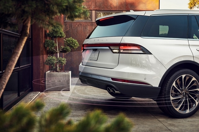 a Lincoln® vehicle reversing is shown here