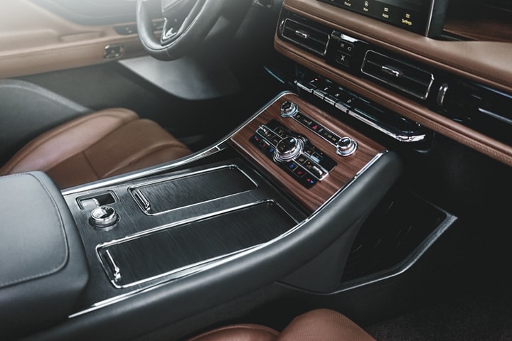 Front centre console of a 2023 Lincoln Aviator® with inspired materials that are used throughout the cabin