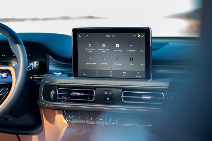 Centre screen in a 2023 Lincoln Aviator® showing mobile app integration of SYNC® 3 Applink