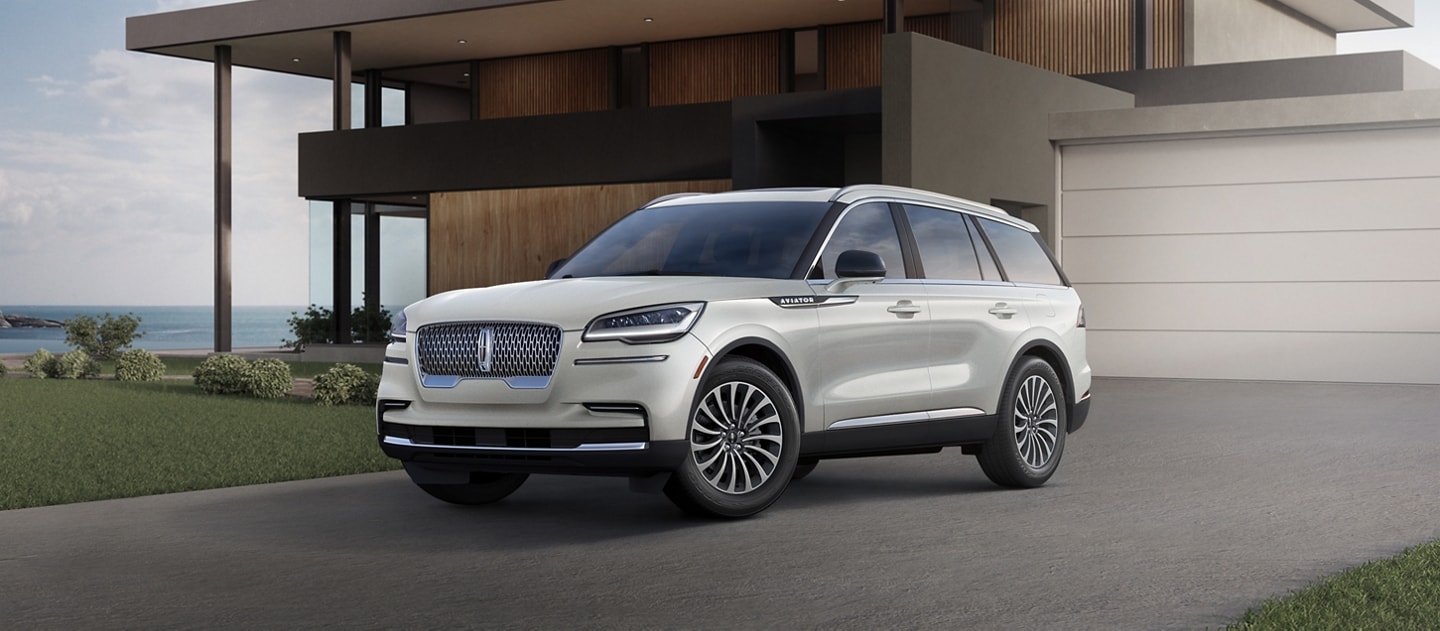 2023 Lincoln Aviator® Reserve model in Pristine White