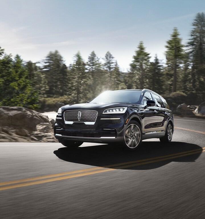 2024 Lincoln Aviator ThreeRow Midsize Luxury SUV