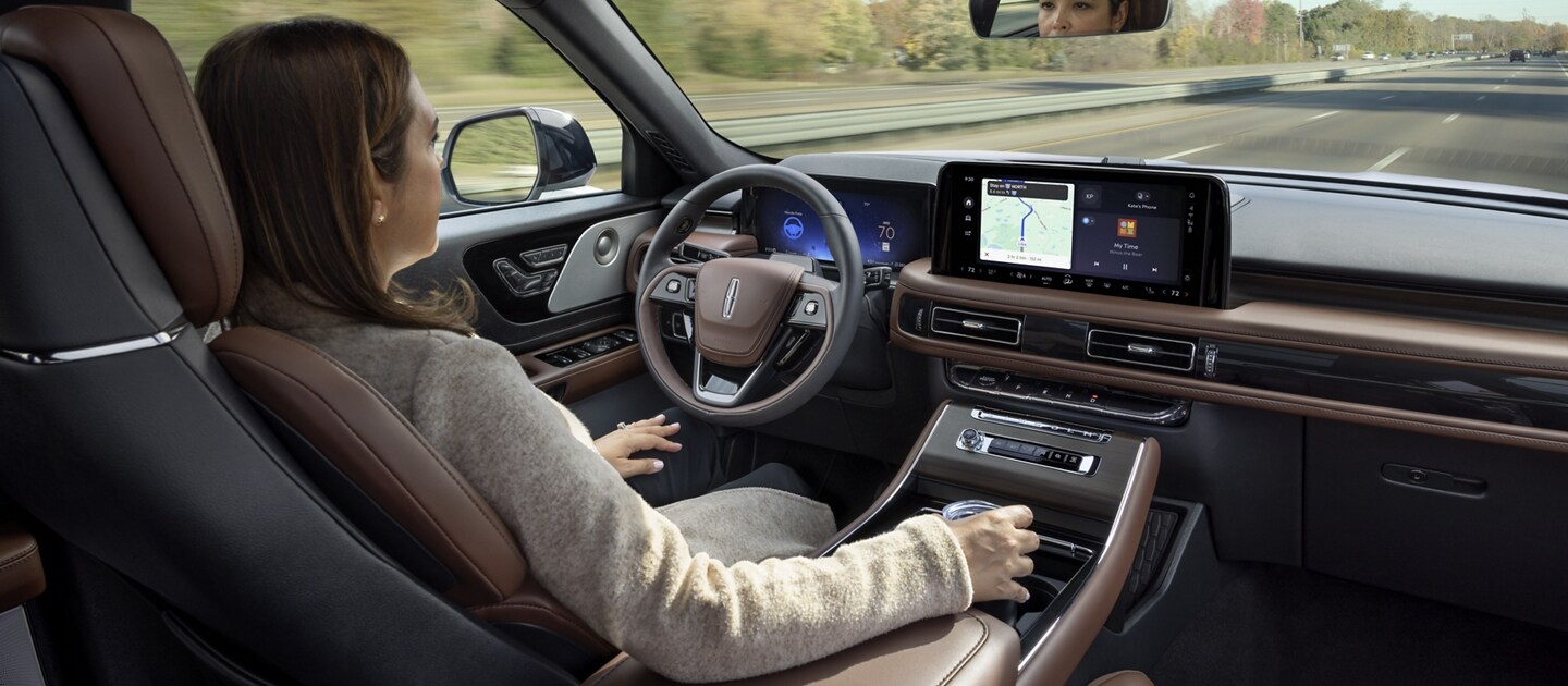 Introducing The New 2025 Lincoln Aviator® ThreeRow Midsize Luxury SUV