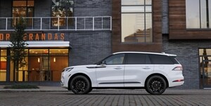 Introducing The New 2025 Lincoln Aviator Three-Row Midsize Luxury SUV