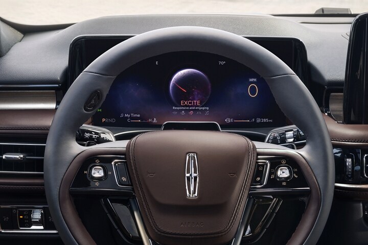 The centre-stack display of a 2025 Lincoln Aviator shows navigation information