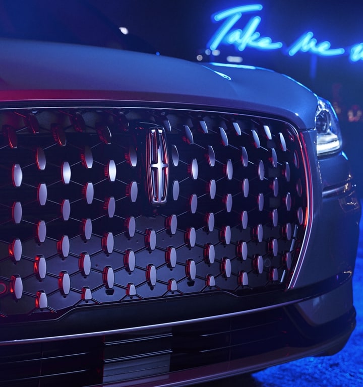 The front grille of the 2024 Lincoln Corsair model is shown