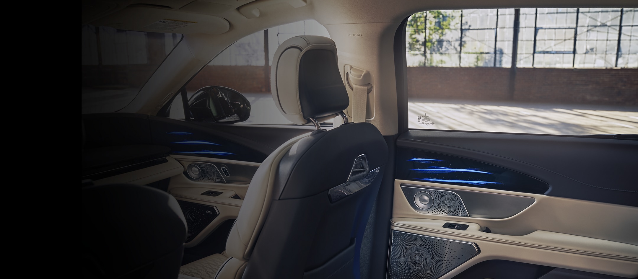 The 2024 Lincoln Nautilus interior showcases ambient lighting