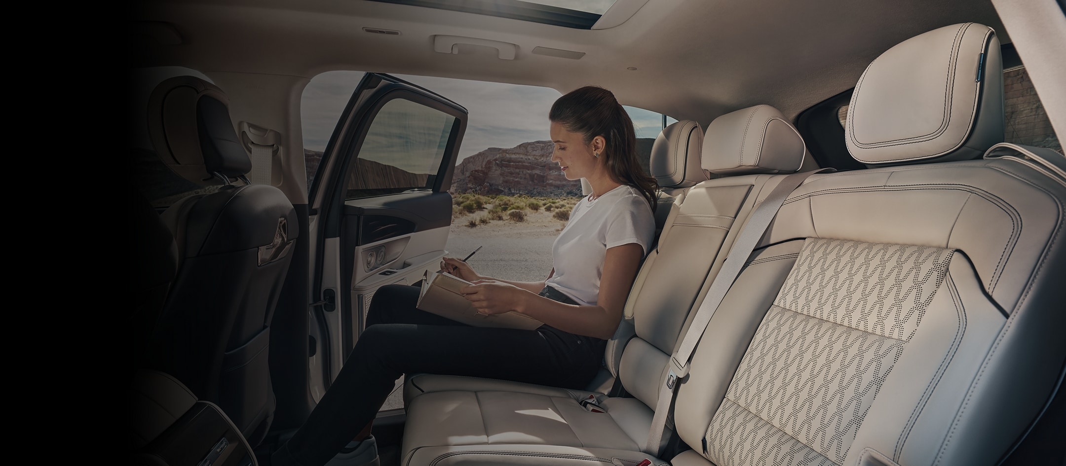The second row of a 2025 Lincoln Nautilus