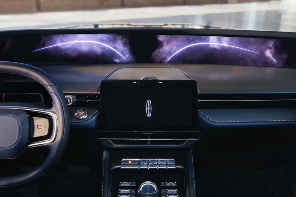 The 2025 Lincoln Nautilus SUV interior panoramic display screen with the Lincoln Embrace animation displaying