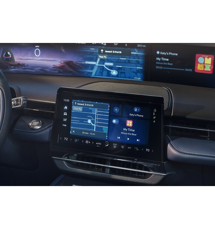 Turn-by-turn driving directions are displayed in the centre touchscreen of a 2025 Lincoln Nautilus SUV