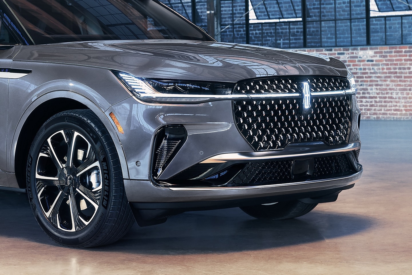 2025 Lincoln Nautilus® SUV Reserve Model Detailed Specifications