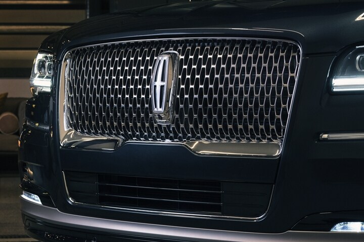 The available illuminated Lincoln Star on the Lincoln Black Label grille makes a bright statement framed with LED headlamps