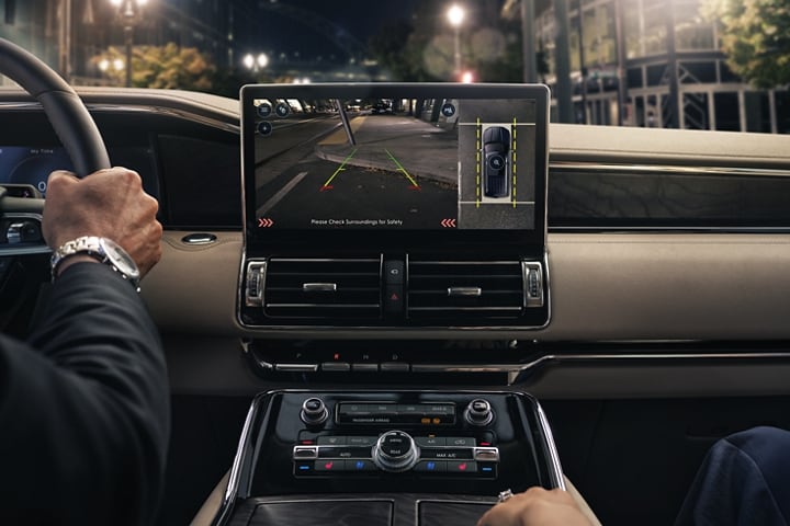 A 360-degree Camera is shown on the 13.2” centre touchscreen showing a rear camera and birds-eye view