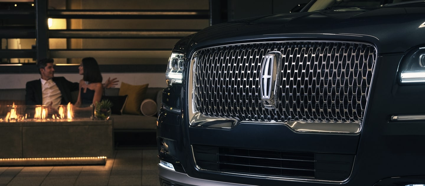 Available illuminated Lincoln Star on the Reserve grille makes a bright statement framed with LED headlamps