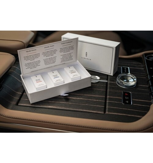 The digital scent cartridges inside the 2025 Lincoln Navigator.