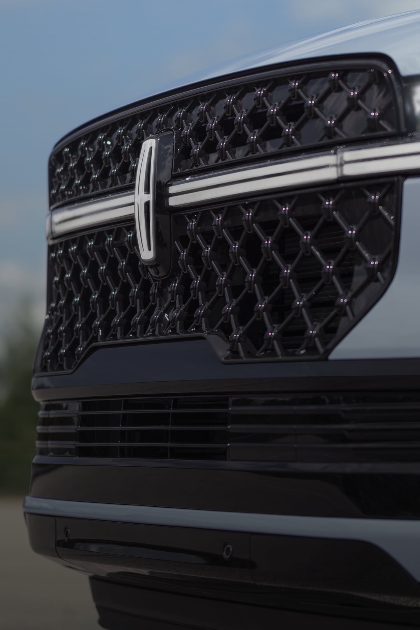 The distinct grille of the available Jet Appearance Package features a black mesh pattern
