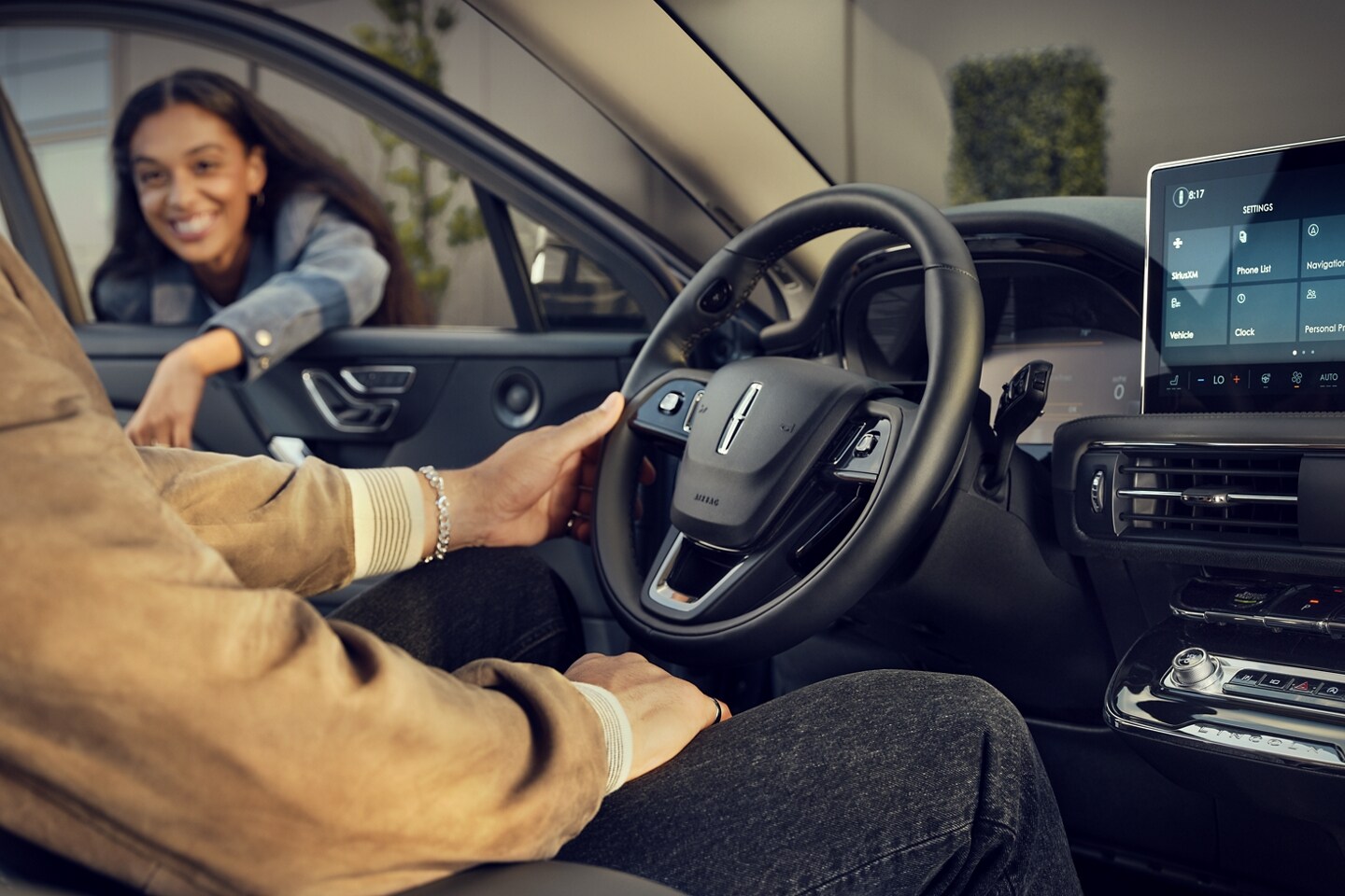 The center touchscreen of a 2023 Lincoln Corsair® SUV shows the Calm View